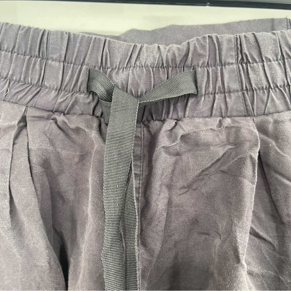 Bench Drawstring Waist Shorts - Picture 2 of 13